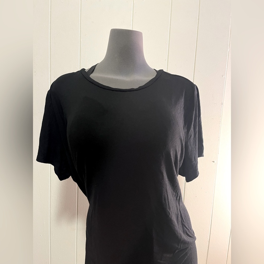 TORRID SuperSoft Knits | Solid Black T-Shirt | Size 3